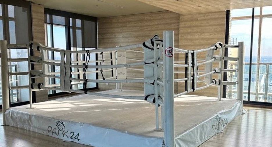 For rent 1 bed condo in Khlong Toei, Bangkok