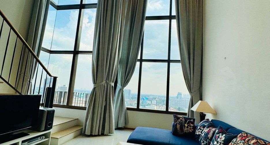 For rent 1 bed condo in Khlong Toei, Bangkok