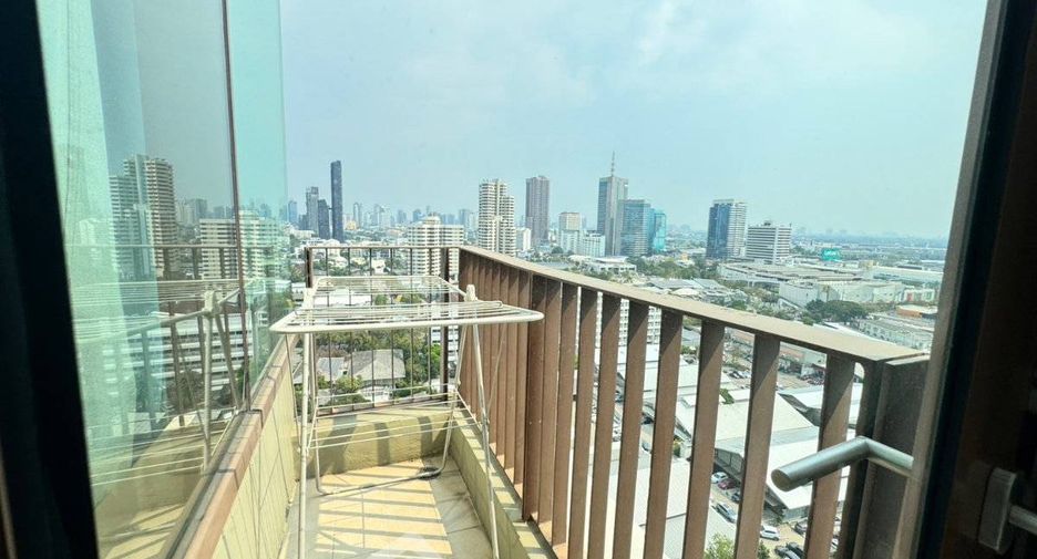 For rent 1 bed condo in Khlong Toei, Bangkok