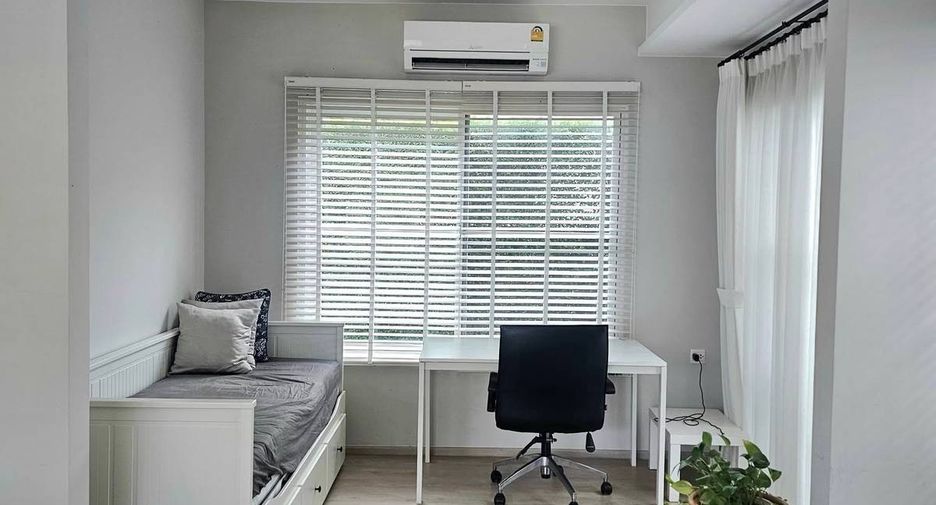 Haus zur Miete mit 2 Zimmer in Prawet, Bangkok