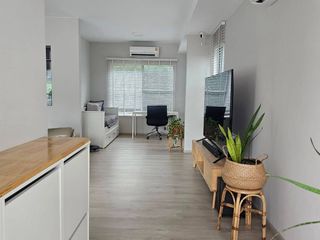 Casa en alquiler de 2 habitaciones en Prawet, Bangkok