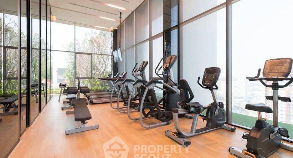 For rent 2 bedrooms condo in Khlong Toei, Bangkok