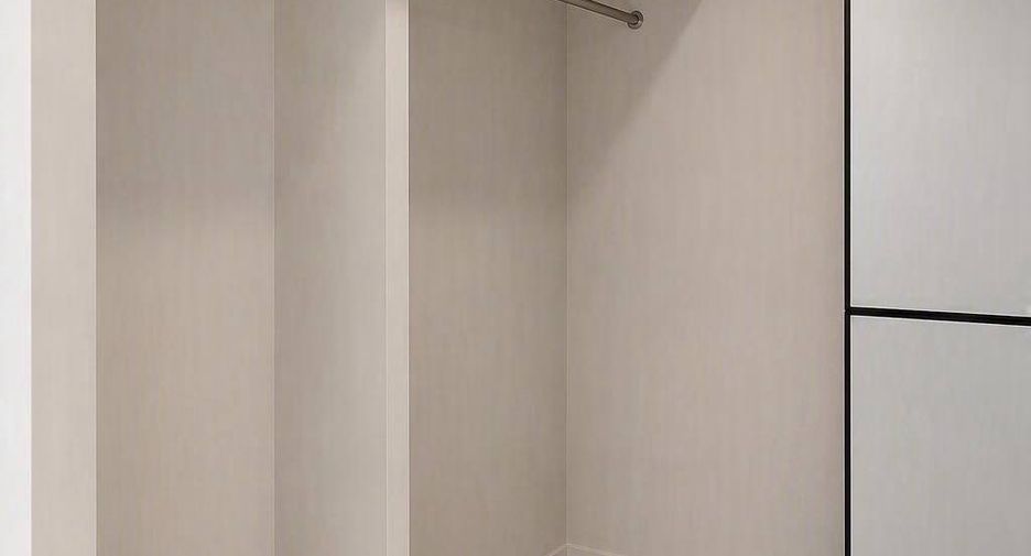 For rent 3 bedrooms condo in Chatuchak, Bangkok