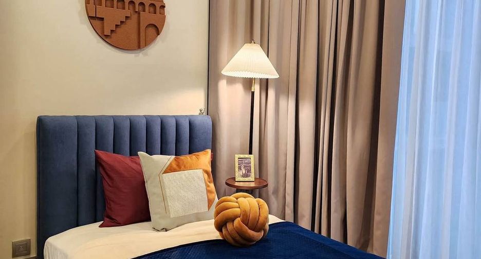 For rent 2 bedrooms condo in Watthana, Bangkok