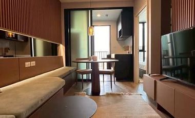 Condo en alquiler de 1 habitaciones en Huai Khwang, Bangkok