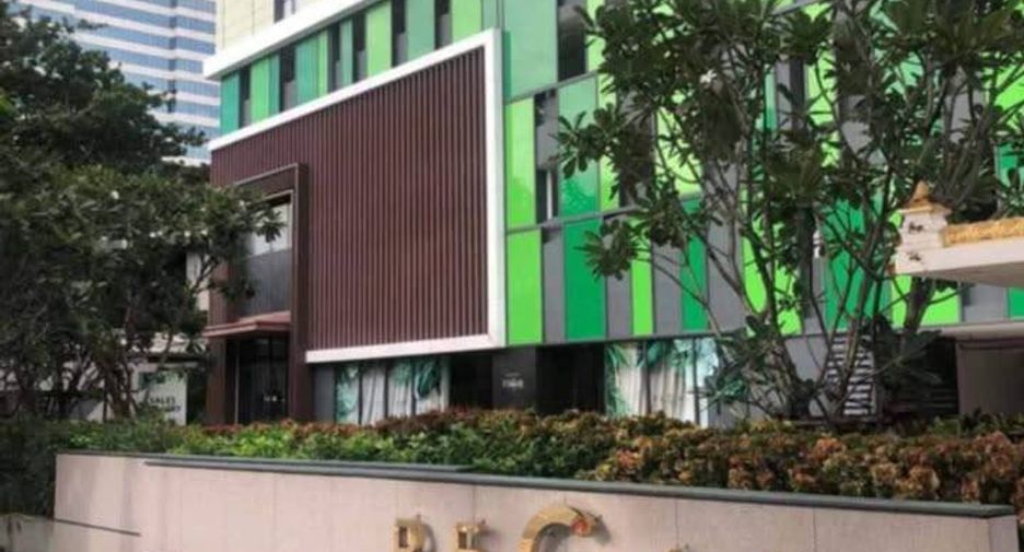 Condo en alquiler de 1 habitaciones en Yan Nawa, Bangkok