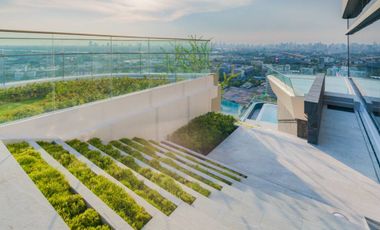 For rent 2 bedrooms condo in Bang Na, Bangkok