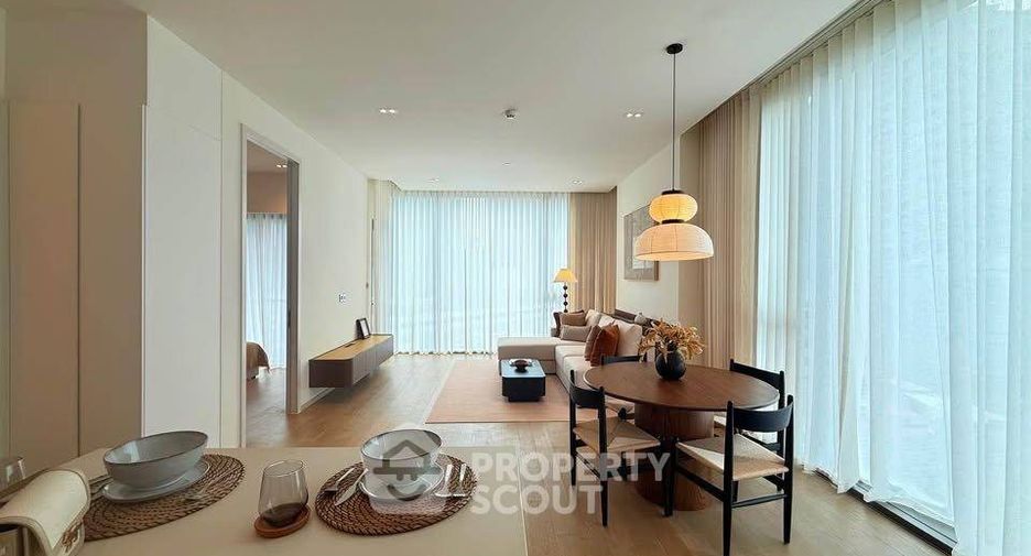 For rent 2 bedrooms condo in Khlong Toei, Bangkok
