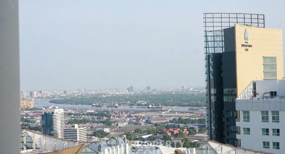 For rent 2 bedrooms condo in Khlong Toei, Bangkok