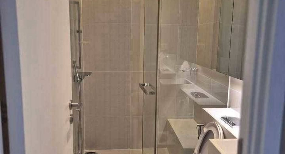 For rent 2 bedrooms condo in Chatuchak, Bangkok