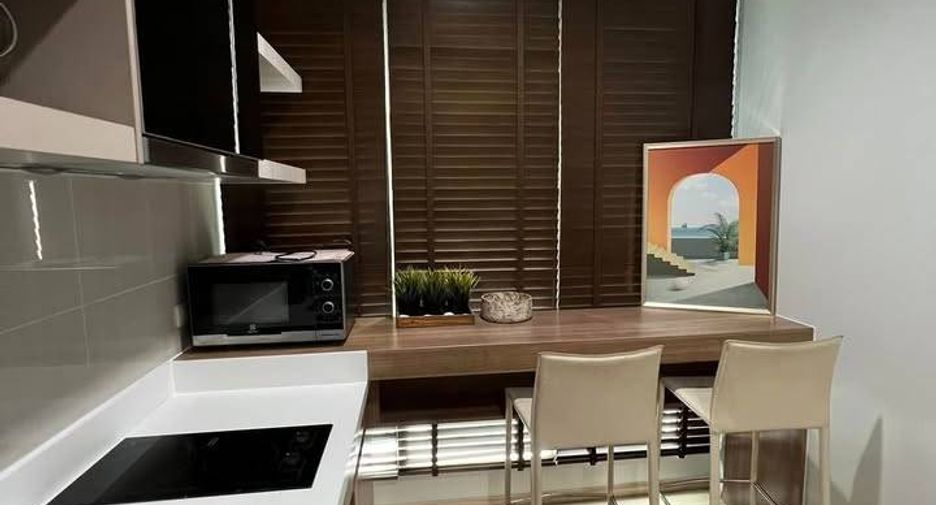 For rent 1 bed condo in Sathon, Bangkok