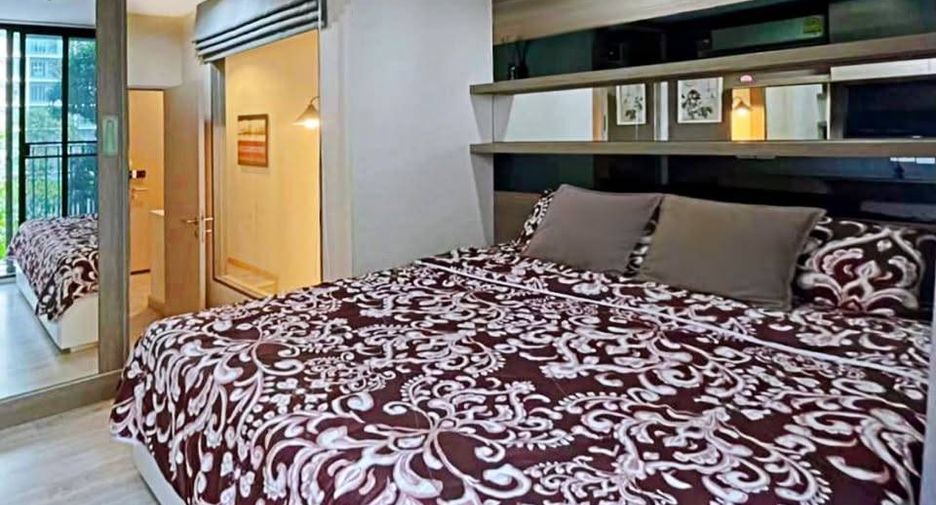 Condo en alquiler de 1 habitaciones en Phra Khanong, Bangkok