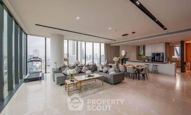 Wohnung zur Miete mit 3 Zimmer in Khlong San, Bangkok