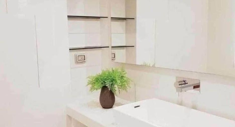 For rent 1 bed condo in Sathon, Bangkok