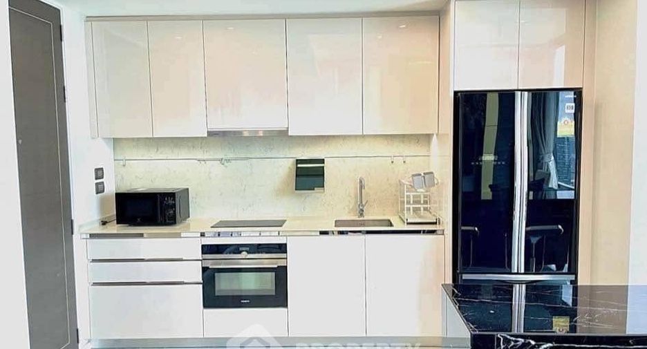 For rent 1 bed condo in Sathon, Bangkok