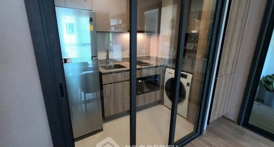For rent 2 ベッドルーム condo in Watthana, Bangkok