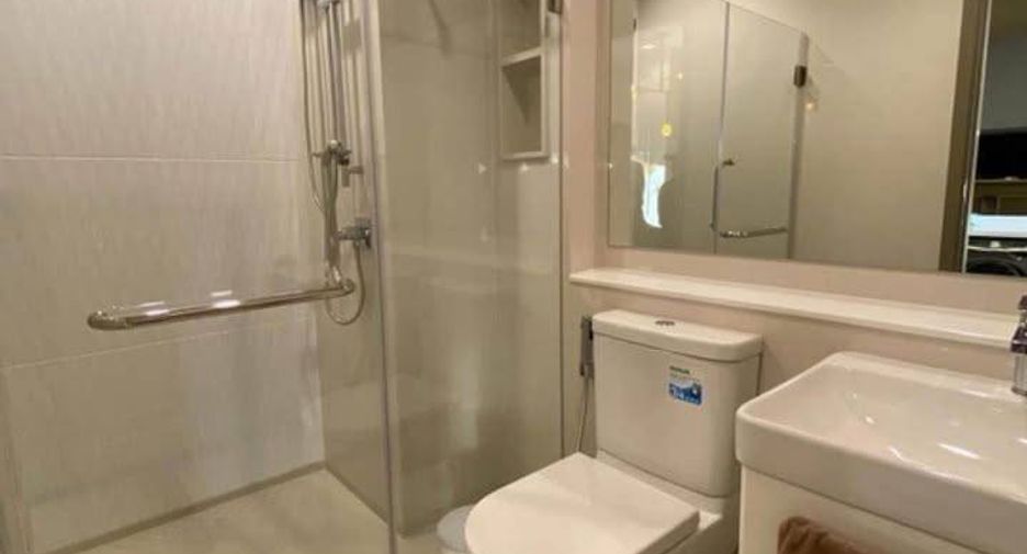 Wohnung zur Miete mit 1 Zimmer in Huai Khwang, Bangkok