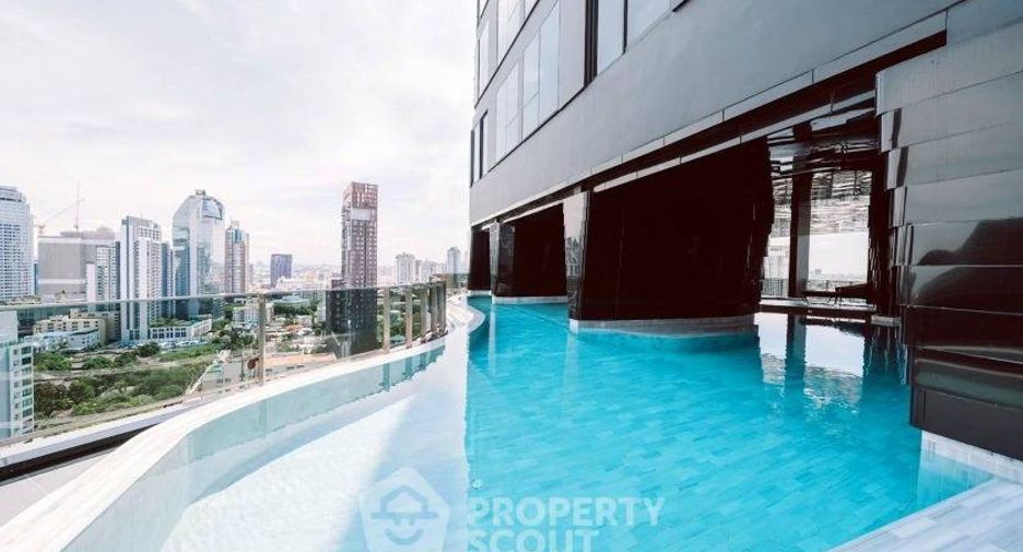 À louer 1 chambre condo à Khlong Toei, Bangkok
