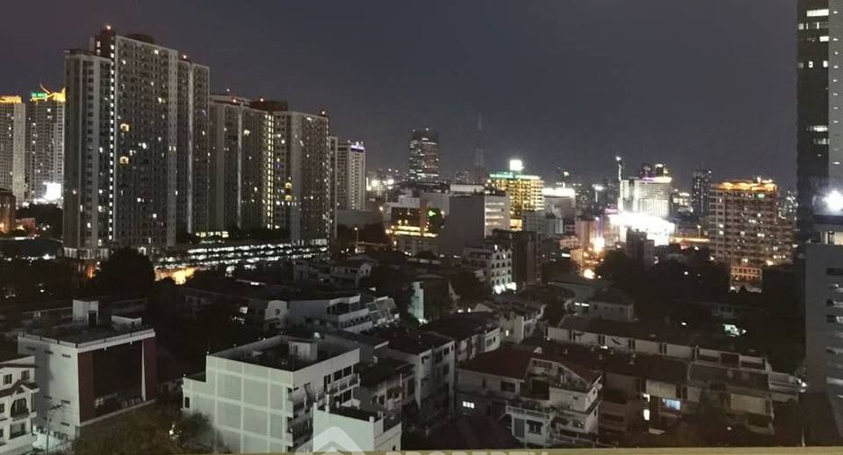À louer 1 chambre condo à Huai Khwang, Bangkok