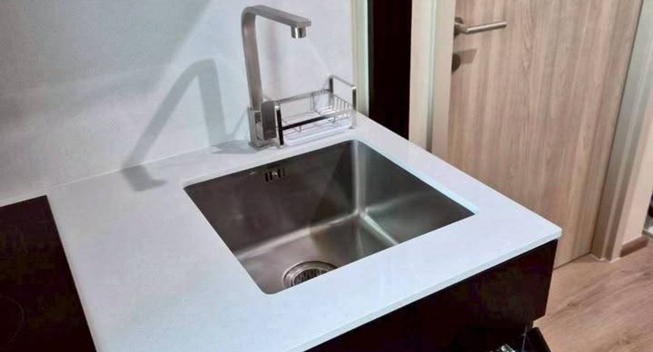 For rent 1 bed condo in Huai Khwang, Bangkok