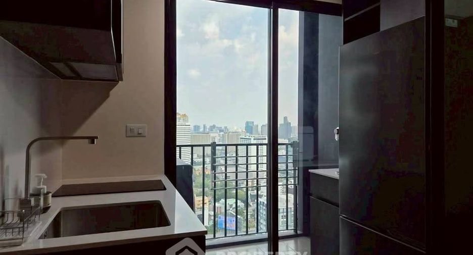 For rent 1 bed condo in Huai Khwang, Bangkok