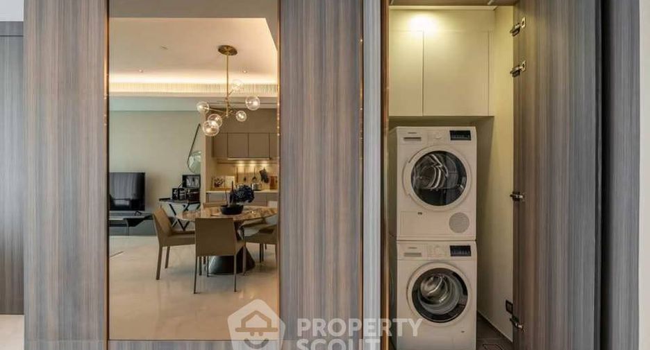 For rent 1 bed condo in Pathum Wan, Bangkok