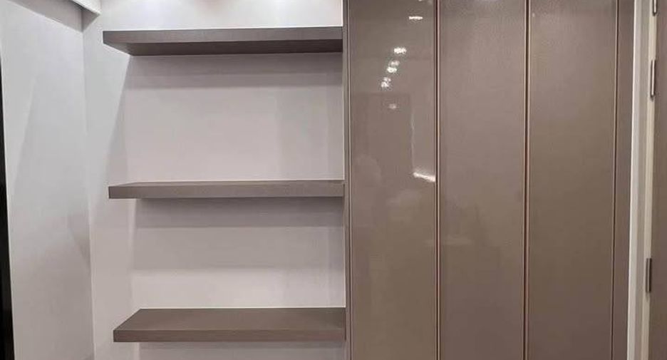 For rent 1 bed condo in Huai Khwang, Bangkok