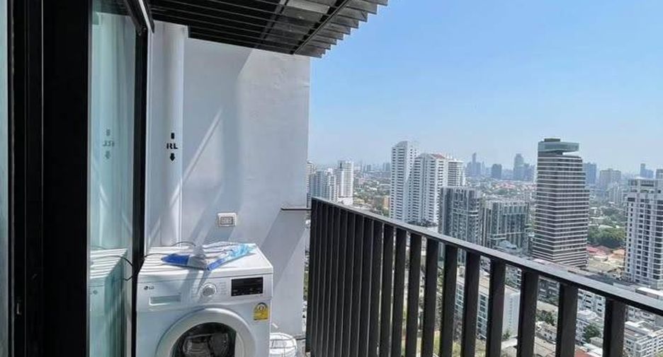 For rent 1 bed condo in Watthana, Bangkok