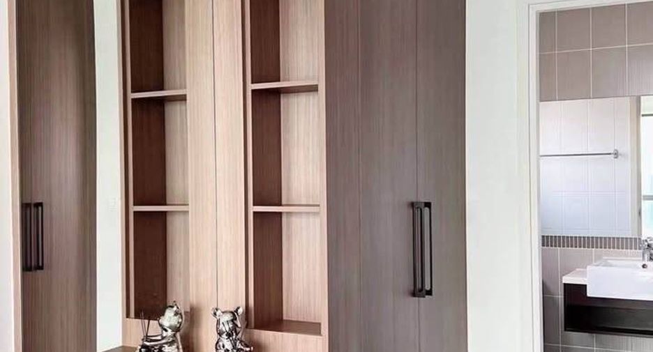 Condo en alquiler de 2 habitaciones en Bang Sue, Bangkok