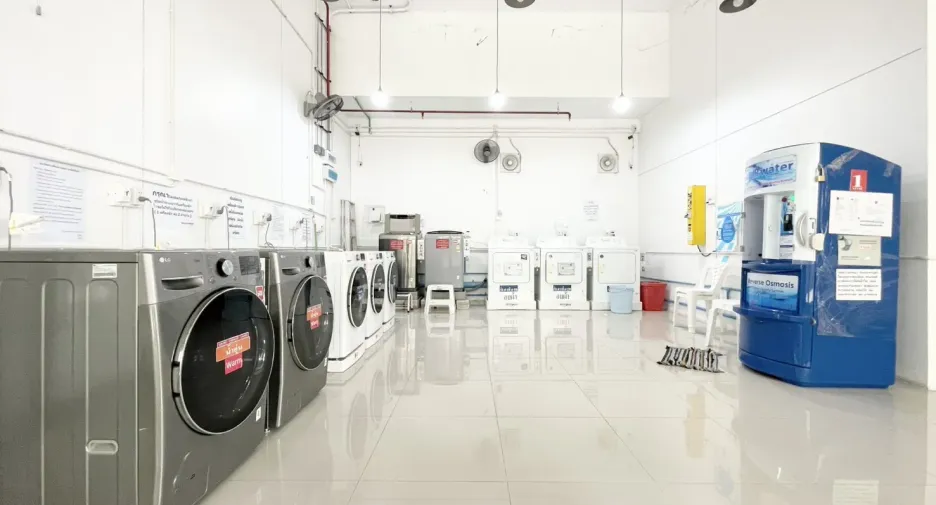 For rent studio condo in Mueang Samut Prakan, Samut Prakan