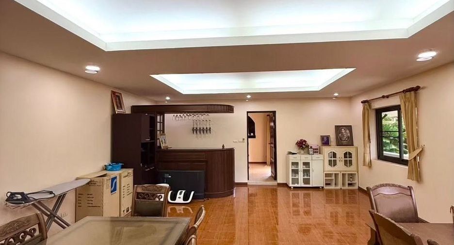 For rent 4 ベッドルーム house in Thalang, Phuket