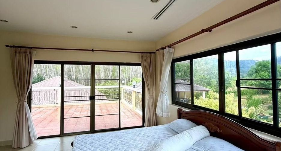 For rent 4 ベッドルーム house in Thalang, Phuket