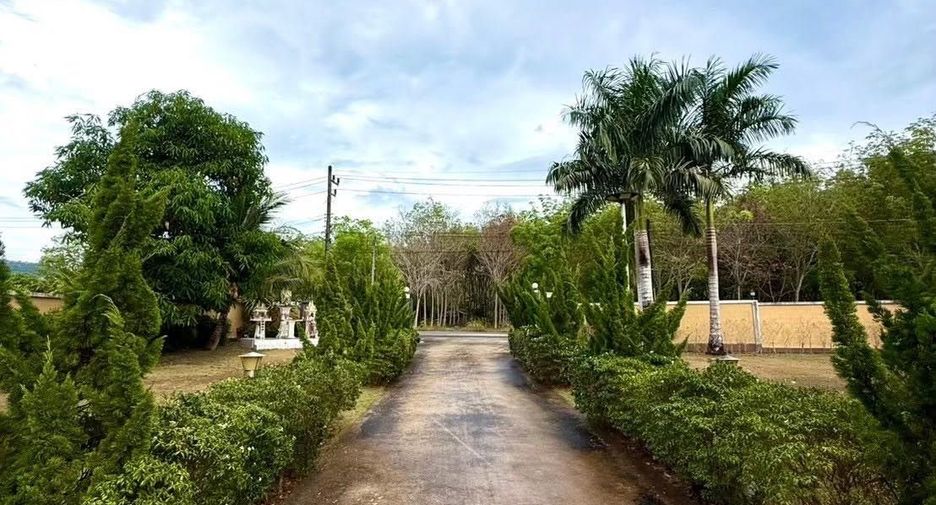 For rent 4 ベッドルーム house in Thalang, Phuket