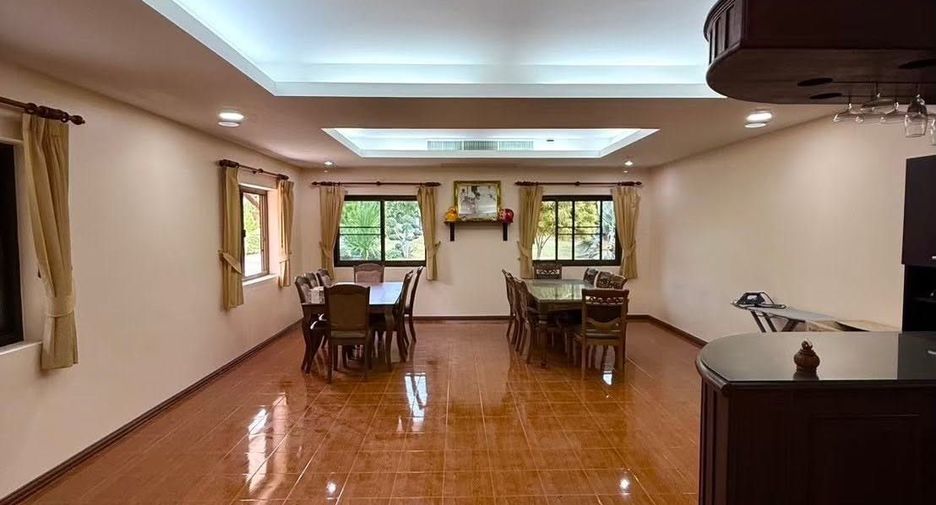For rent 4 ベッドルーム house in Thalang, Phuket