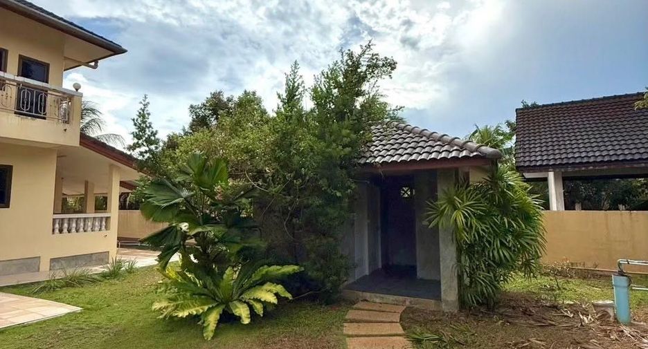 For rent 4 ベッドルーム house in Thalang, Phuket