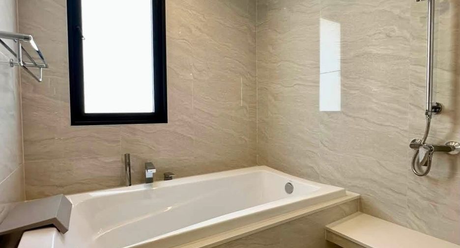 For sale 3 bedrooms house in Prawet, Bangkok