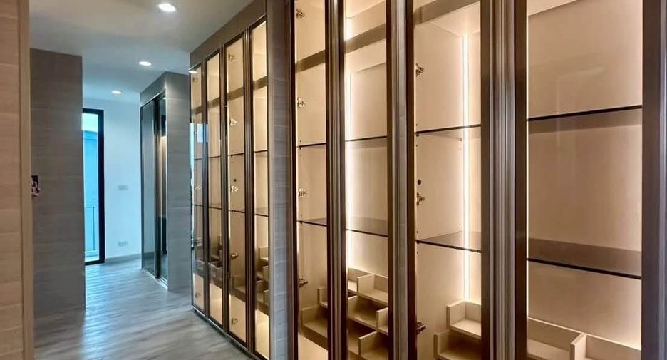 For sale 3 bedrooms house in Prawet, Bangkok