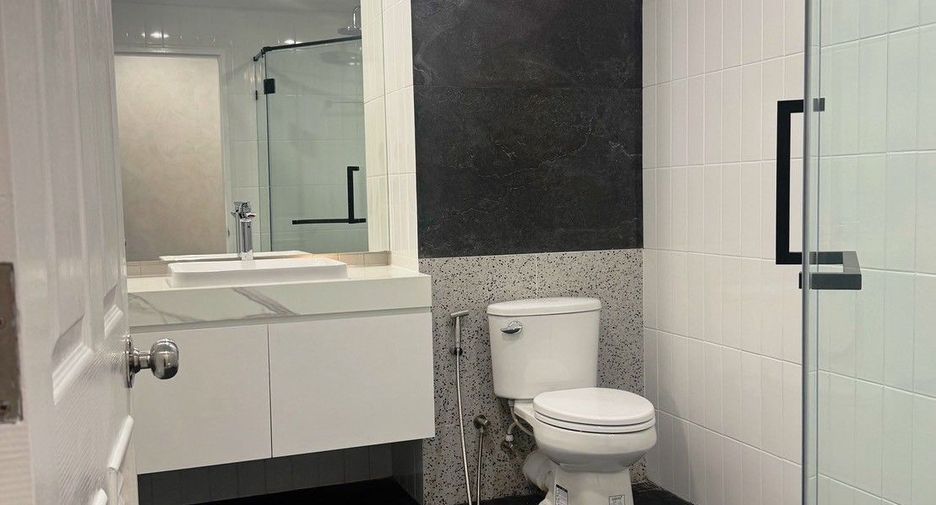 Condo en alquiler de 1 habitaciones en Sathon, Bangkok