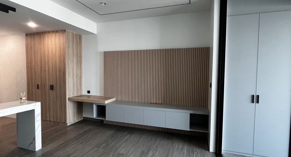 Condo en alquiler de 1 habitaciones en Sathon, Bangkok