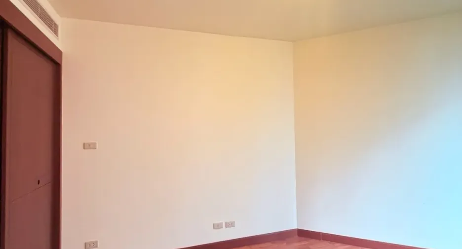 Wohnung zum Kauf mit 3 Zimmer in Pathum Wan, Bangkok