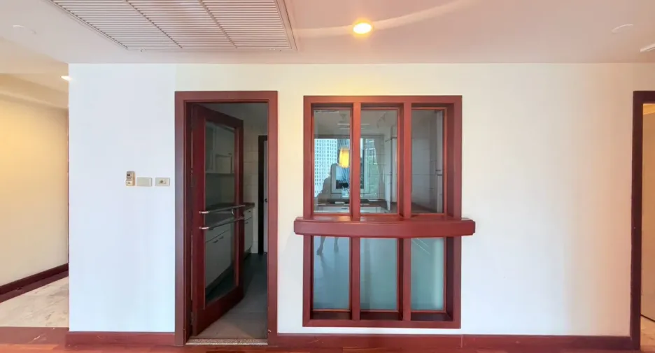 Wohnung zum Kauf mit 3 Zimmer in Pathum Wan, Bangkok