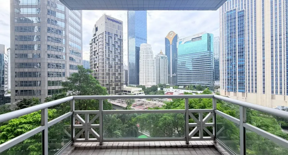 Wohnung zum Kauf mit 3 Zimmer in Pathum Wan, Bangkok