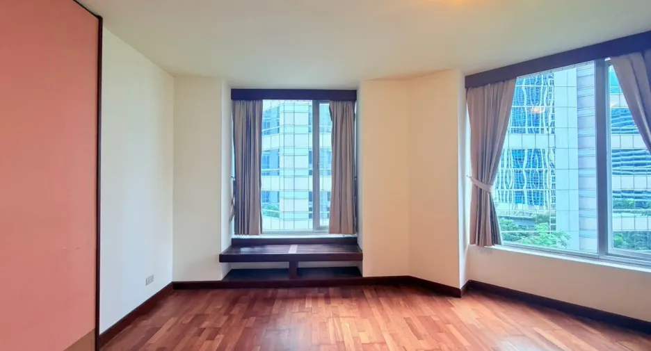 Wohnung zum Kauf mit 3 Zimmer in Pathum Wan, Bangkok