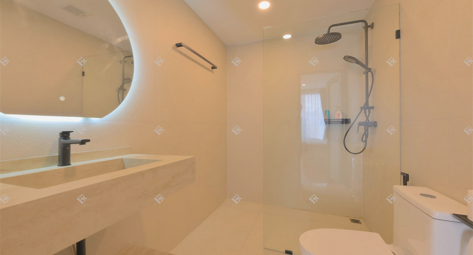 À vendre 1 chambre condo à Watthana, Bangkok