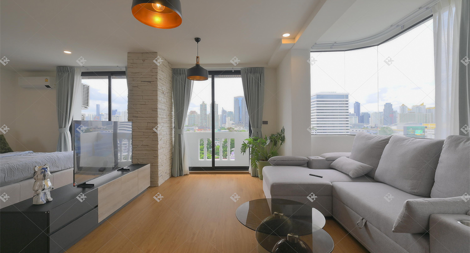 À vendre 1 chambre condo à Watthana, Bangkok