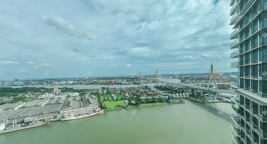 For sale 3 bedrooms condo in Yan Nawa, Bangkok