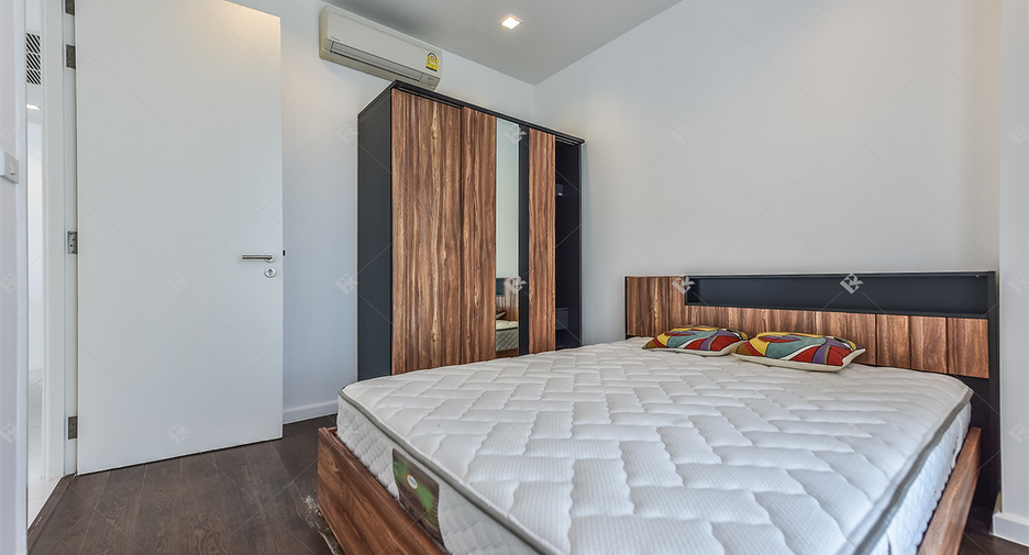 For sale 2 bedrooms condo in Sathon, Bangkok