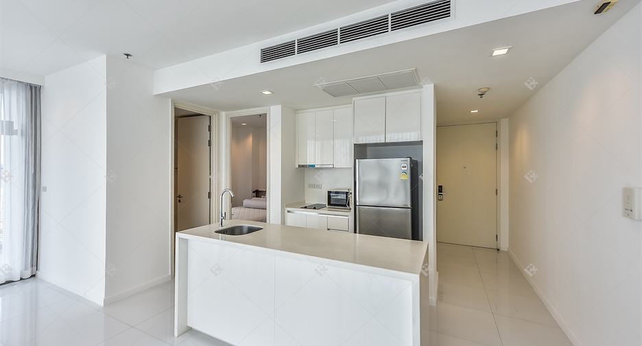 For sale 2 bedrooms condo in Sathon, Bangkok