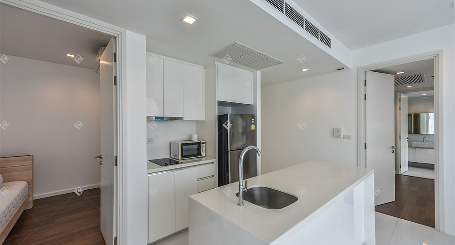For sale 2 bedrooms condo in Sathon, Bangkok