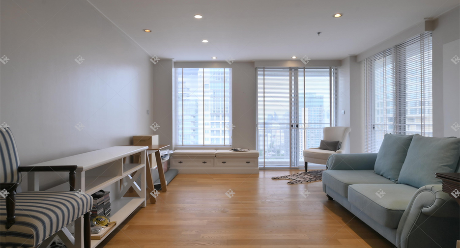 For sale 3 bedrooms condo in Pathum Wan, Bangkok